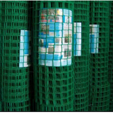 Заборная решетка пластиковая зеленая яч.: 30*30 мм Рулон 2х20м